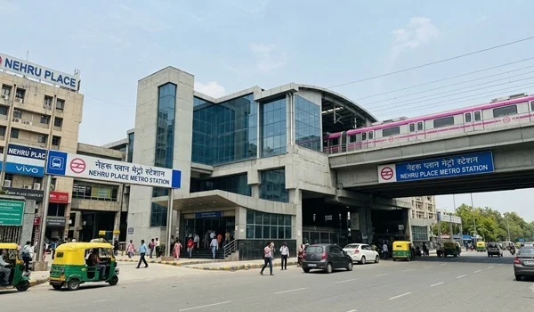 Nehru Place Metro Station1